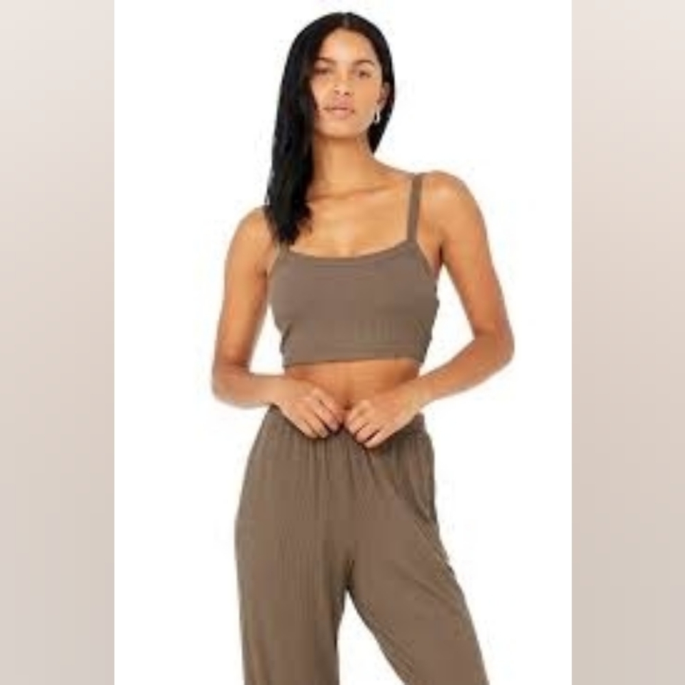 Alo Yoga 2pc Whisper Set in Cocoa brown Tank sz MEDIUM Jogger sz XS (fits sz SM)